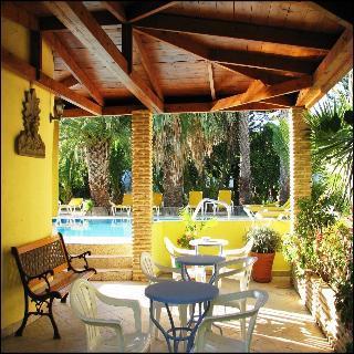 Lemon Garden Hotel